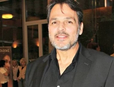 Σ. Γαρδέλης: Η γυναίκα που τίναξε την καριέρα του στον αέρα (φωτο)